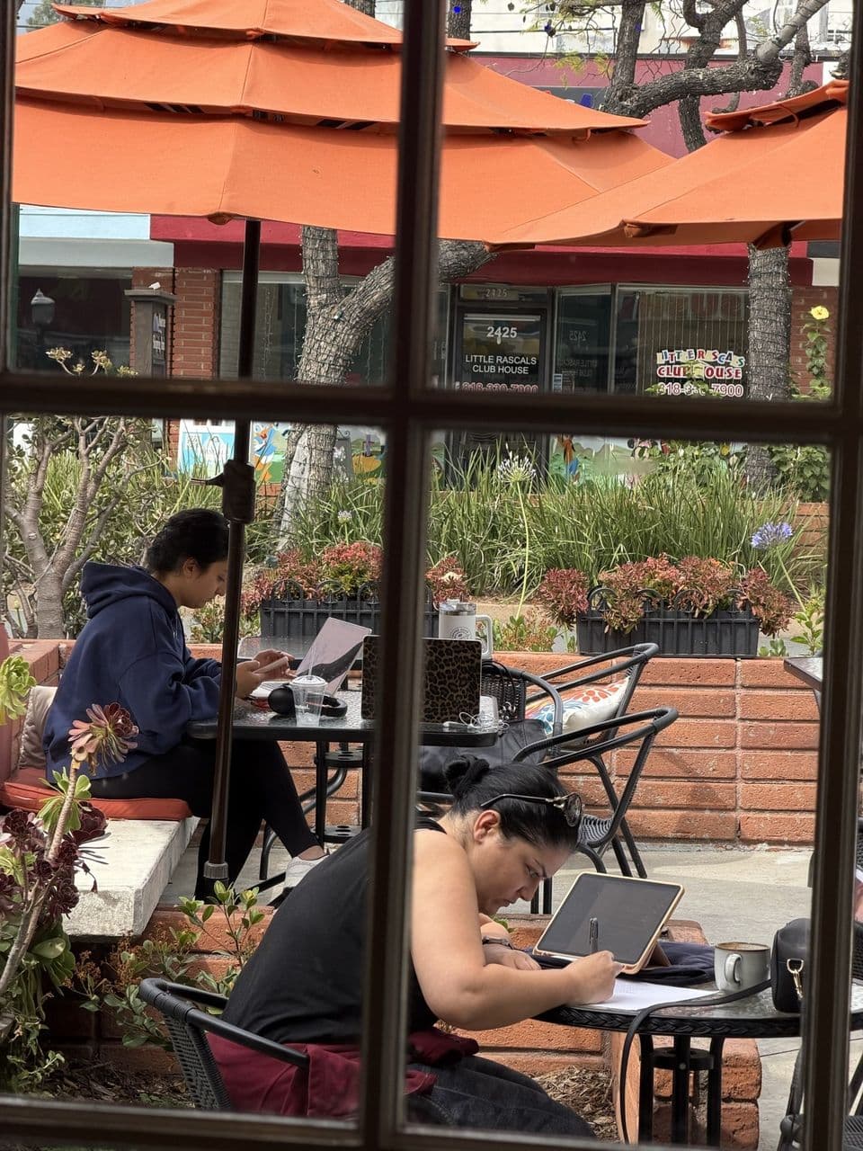 Toasted Cafe patio on Honolulu Avenue in Montrose, five minutes from Descanso Gardens
